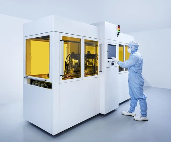 01.1.1-Nanoimprint-Platform