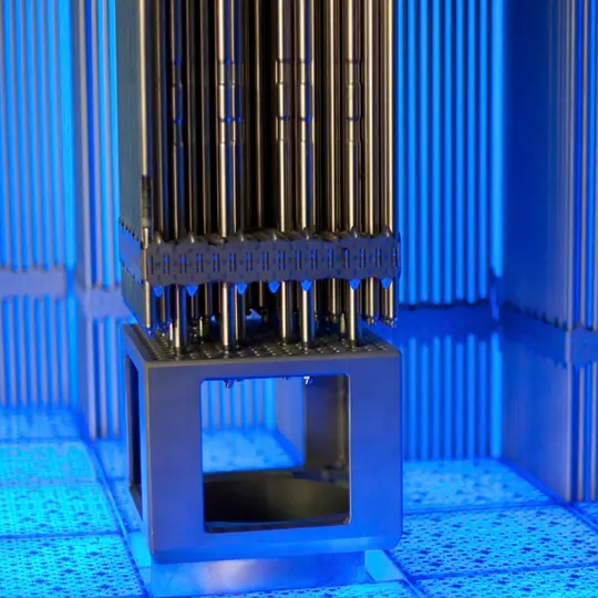 Reactor plate oxide thickness