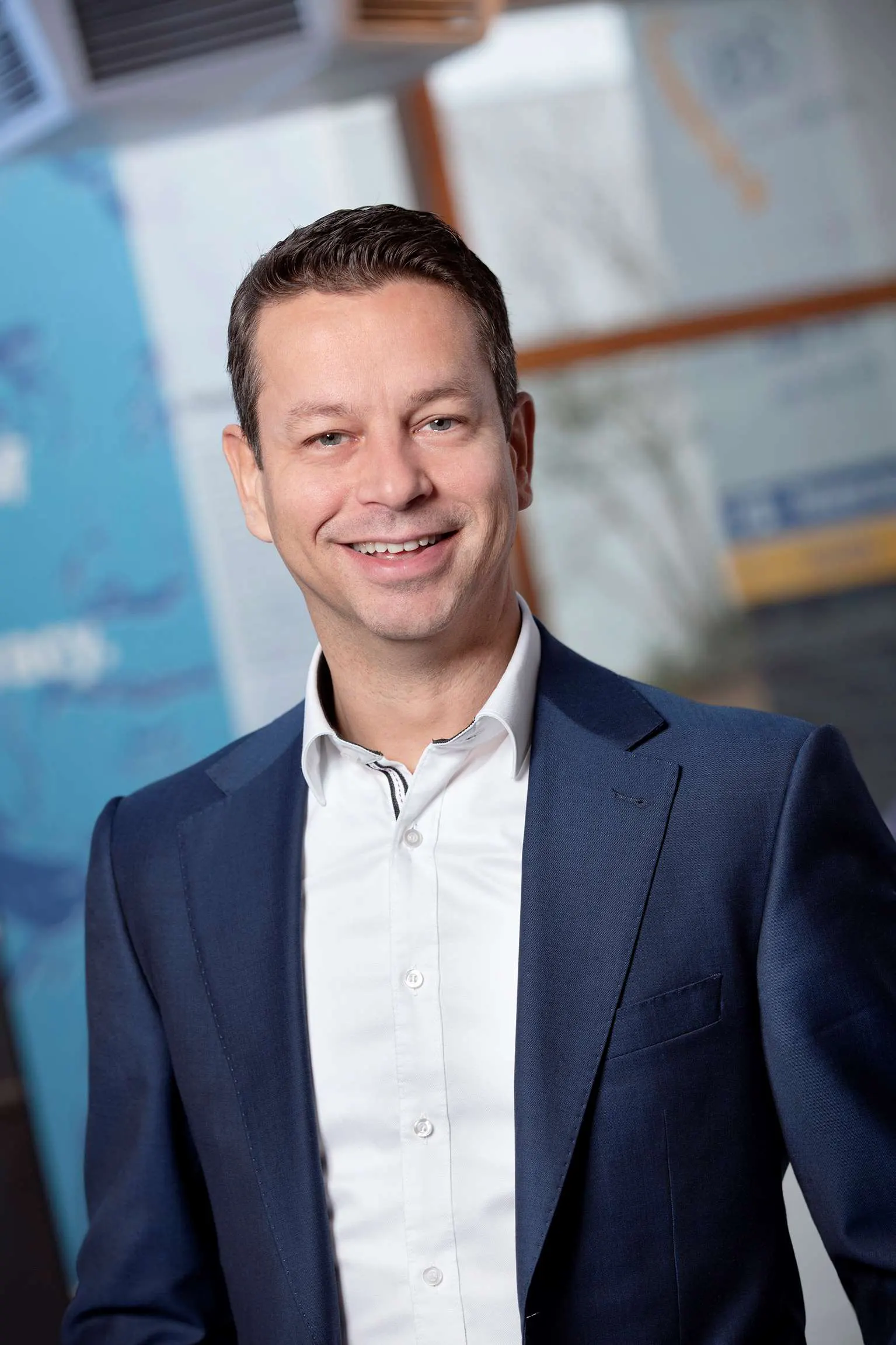 Dirk Smits, Sales Director
